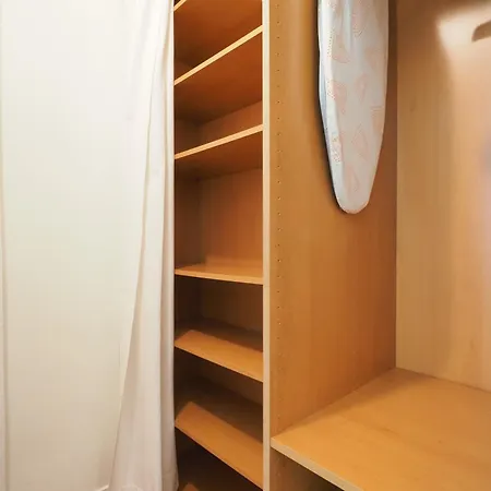 アパート Cozy One Bedroom Close To Porta Venezia ミラノ