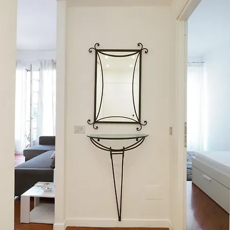 アパート Cozy One Bedroom Close To Porta Venezia